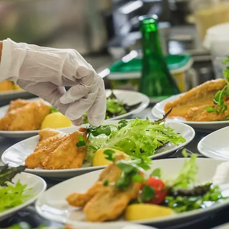 Hotel Pflegehotel Sutz-Lattrigen