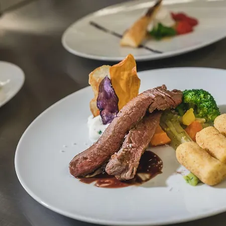 Hotel Pflegehotel 3*